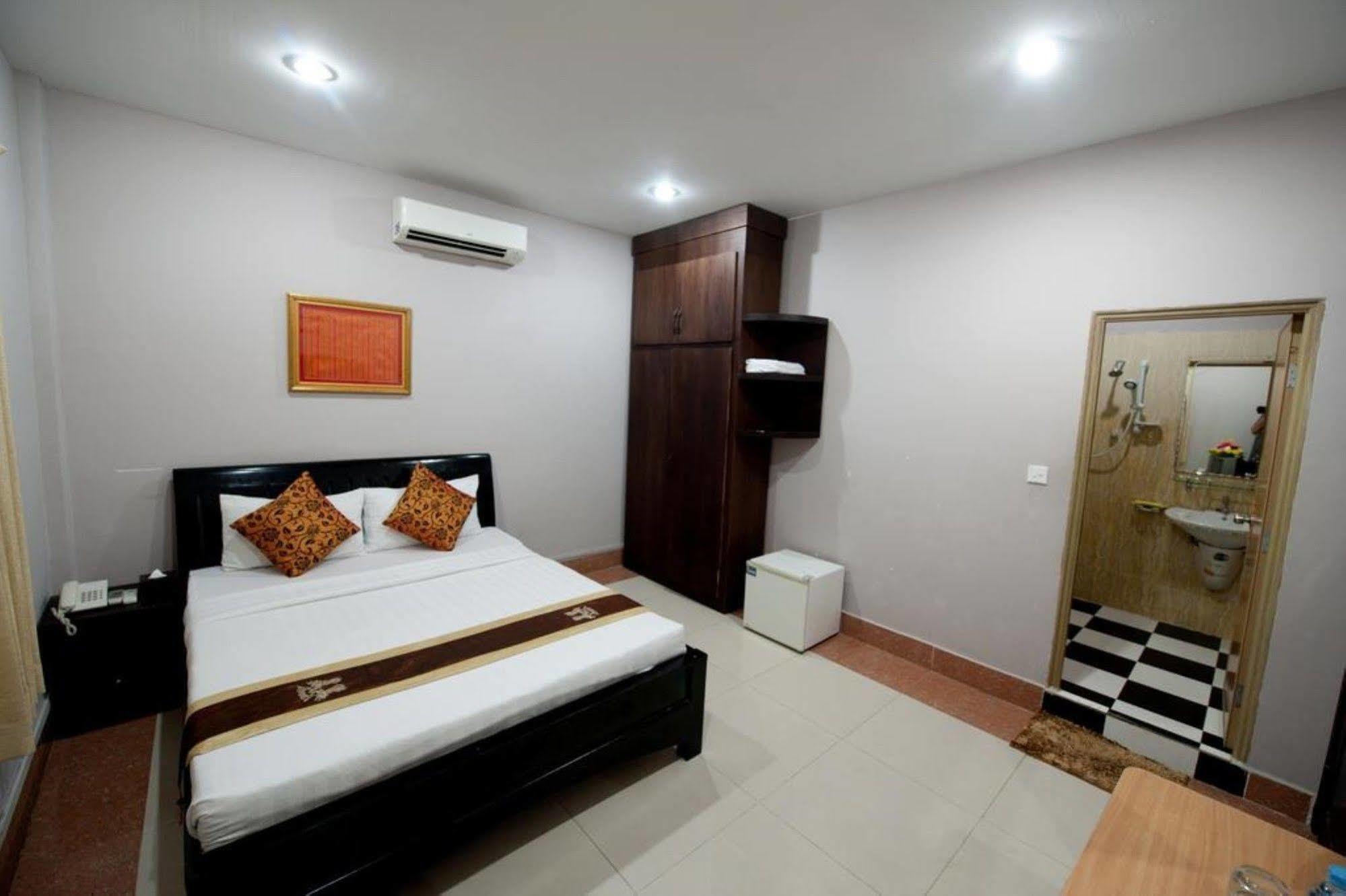 Wei Si Deng Hotel & Restaurant Phnompenh Exteriér fotografie